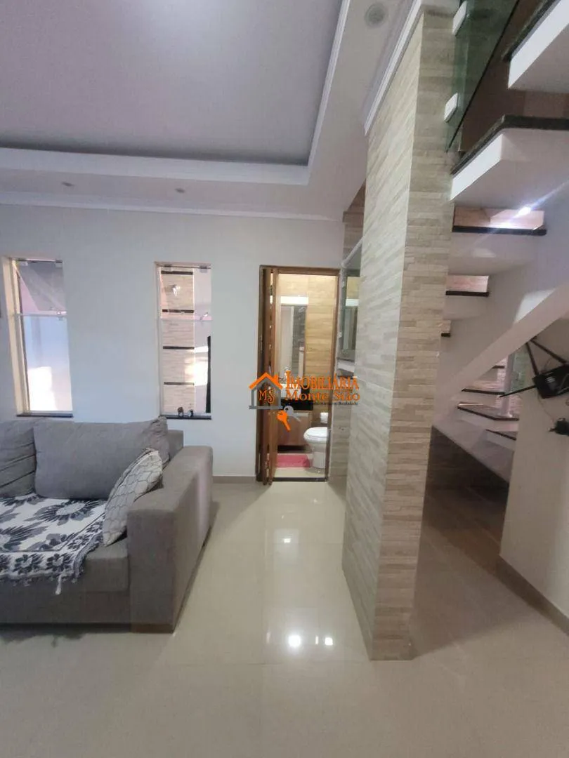 Imagem Sobrado com 3 dormitórios à venda, 150 m² por R$ 950.000,00 - Carmela III - Guarulhos/SP