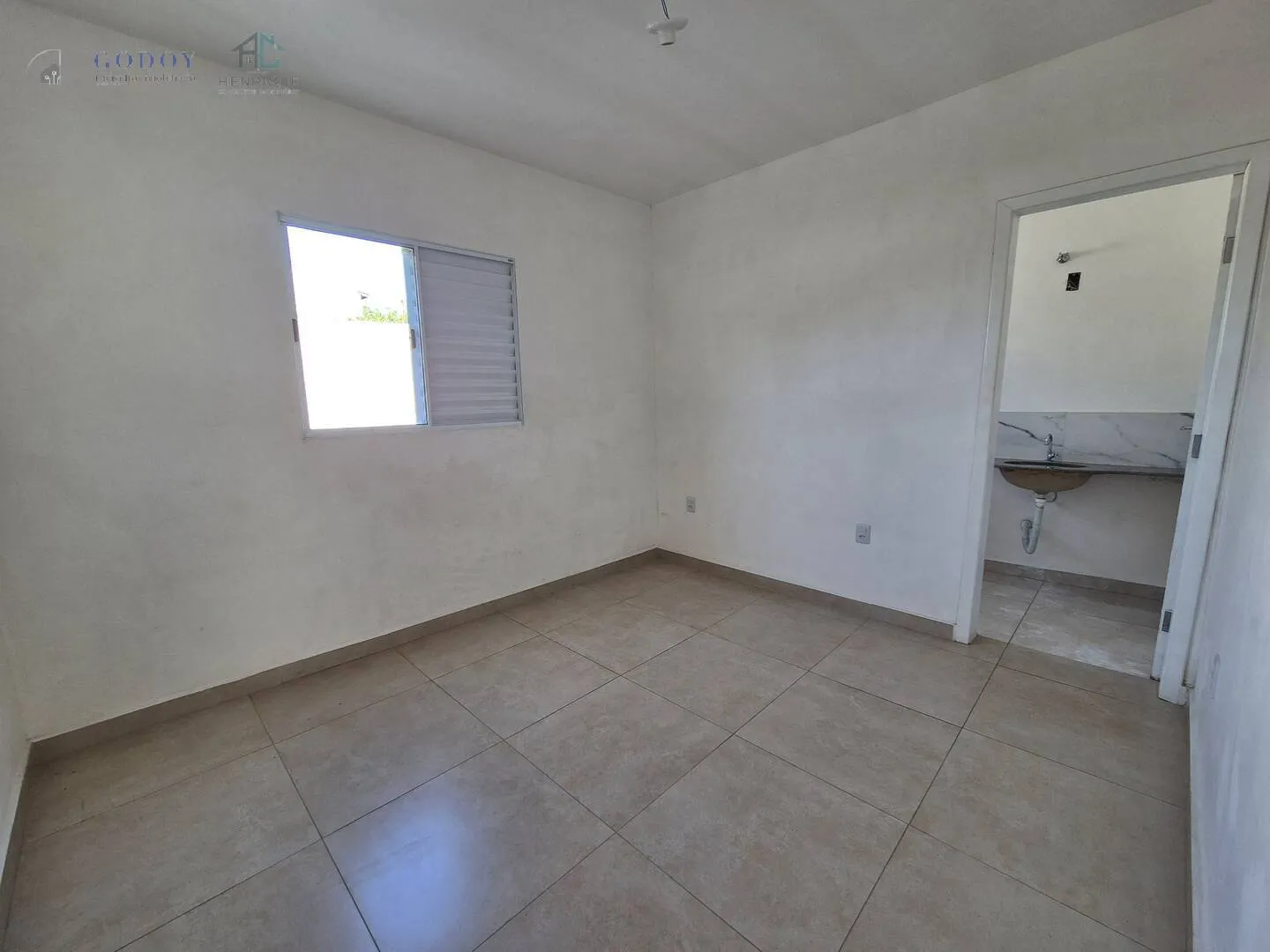 Imagem Casa para Locação com Suíte e Vaga Coberta no Boa Vista