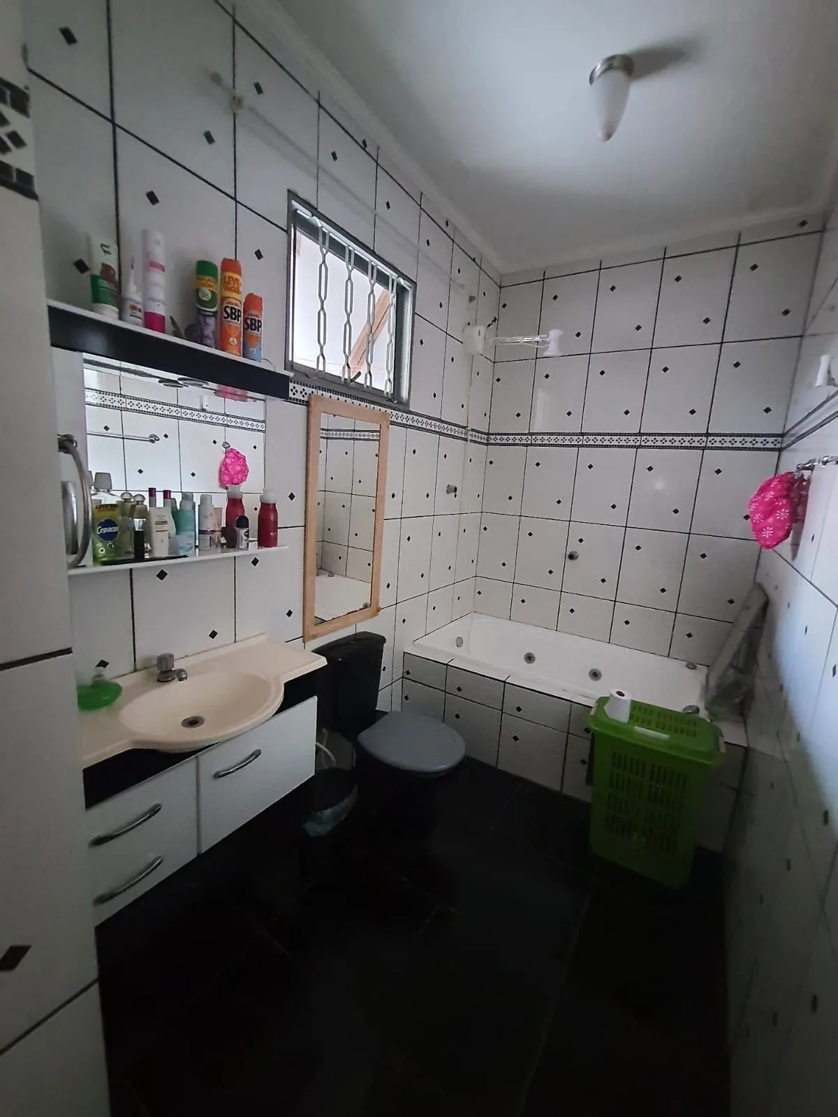 Imagem Casa à venda 2 Quartos, 1 Suite, 2 Vagas, 125M², Mombaça, Pindamonhangaba - SP