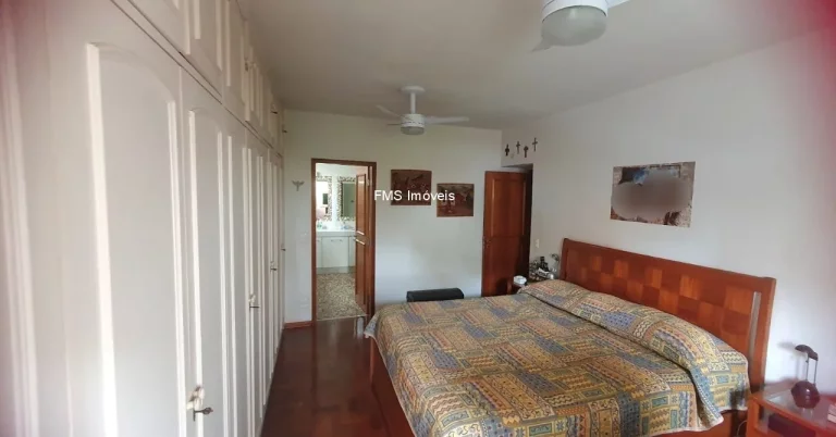 Imagem Apartamento luxuoso à venda no Itaim Bibi, São Paulo-SP: 3 quartos, 1 suíte, 3 salas, 3 banheiros, 2 vagas, 189m².