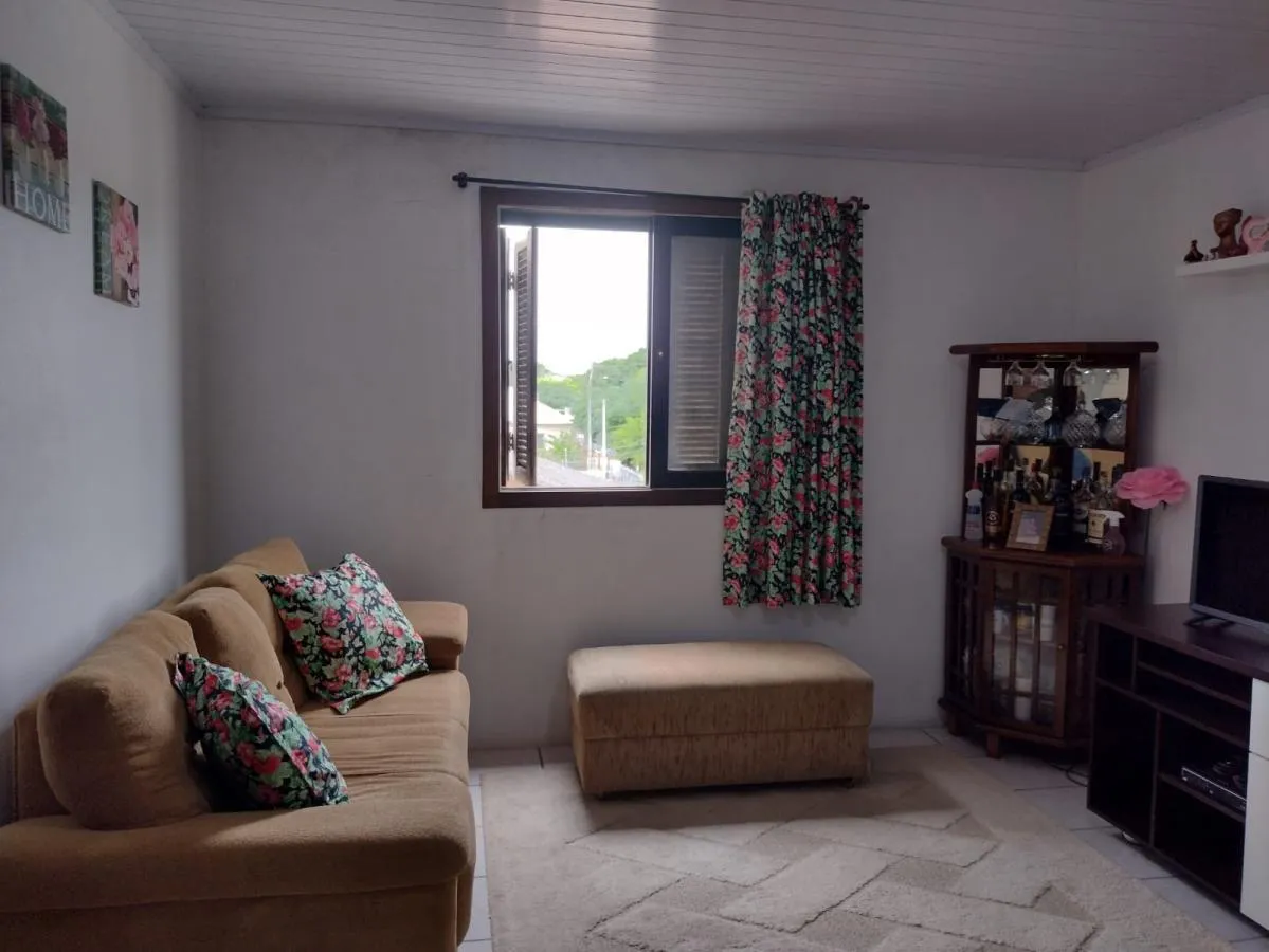Imagem Casa para Venda em Pelotas, Fragata, 3 dormitórios, 3 banheiros, 2 vagas