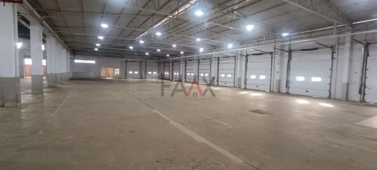 Imagem Imóvel Comercial para Locação Próximo à BR com 3.521m Construídos