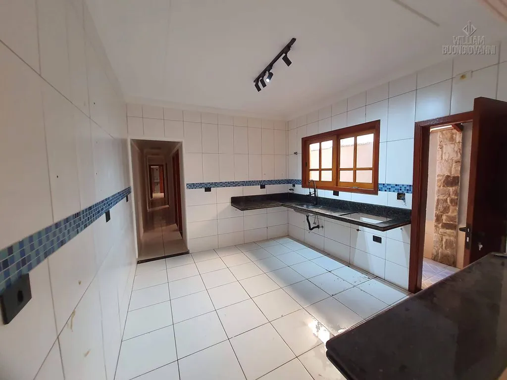 Imagem MARAVILHOSA CASA 3 QUARTOS, 350 METROS DO MAR - Apenas R$ 540.000,00