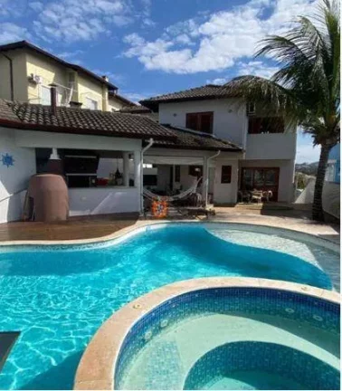 Foto do imóvel Belíssima casa no Cond. Recanto dos Paturis/Vinhedo, 236m², 3 dormitórios, suíte com closet e hidromassagem