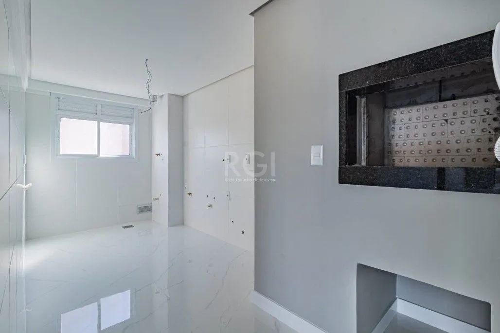Imagem Apartamento novo a venda com 2 suites , bairro Petrópolis.