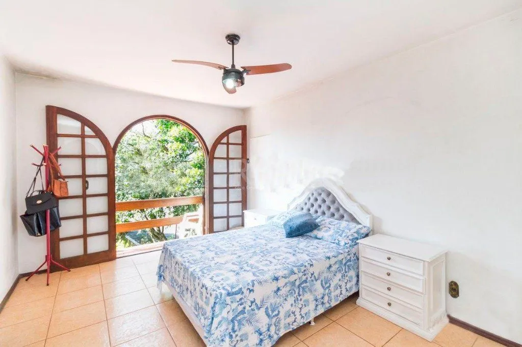 Imagem Casa para Venda - 279.1m², 4 dormitórios, sendo 1 suites, 5 vagas - Vila Nova