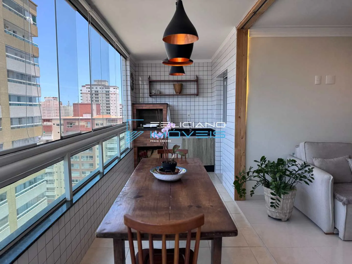 Imagem Apartamento com 2 quartos, Guilhermina, Praia Grande - R$ 745 mil, Cod: 6138