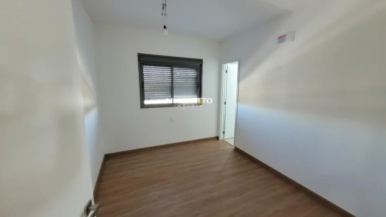 Imagem Apartamento de luxo à venda, no Edifício Sirius em Franca, Residencial Amazonas, com 4 quartos, 245m2