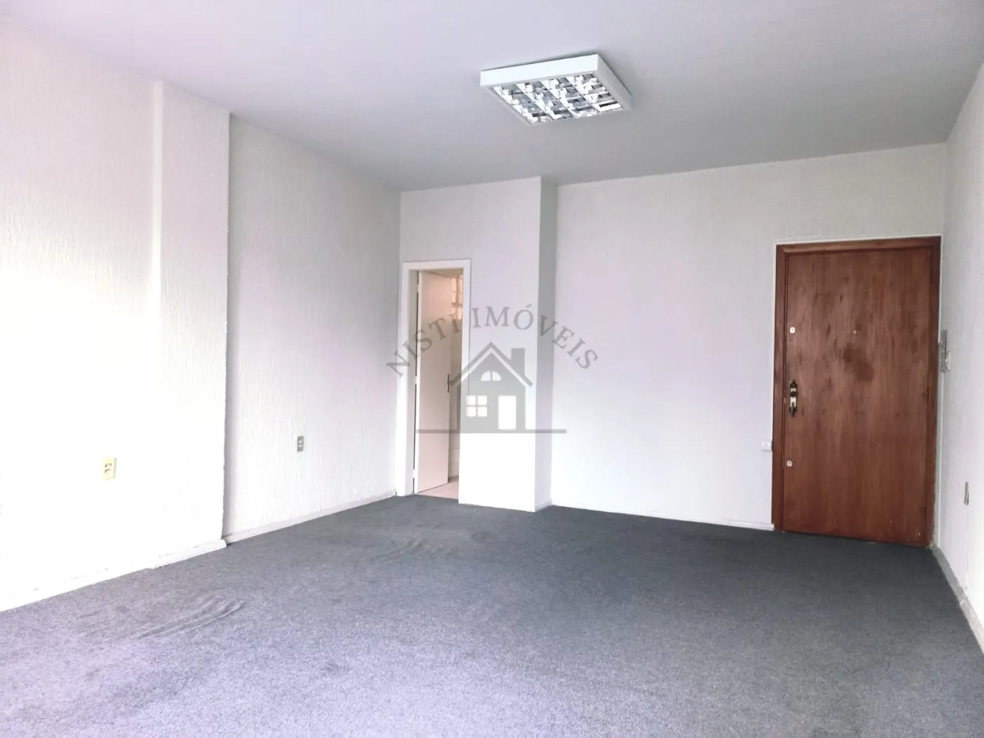 Imagem Sala comercial para Venda no bairro Centro Histórico em Porto Alegre