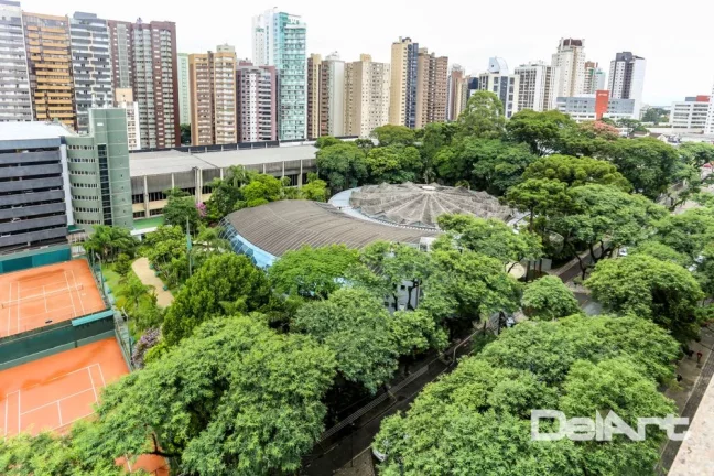 Imagem Apartamento em frente do Clube Curitibano - com 4 dormitórios à venda, 247 m² por R$ 1.890.000 - Água Verde - Curitiba/PR