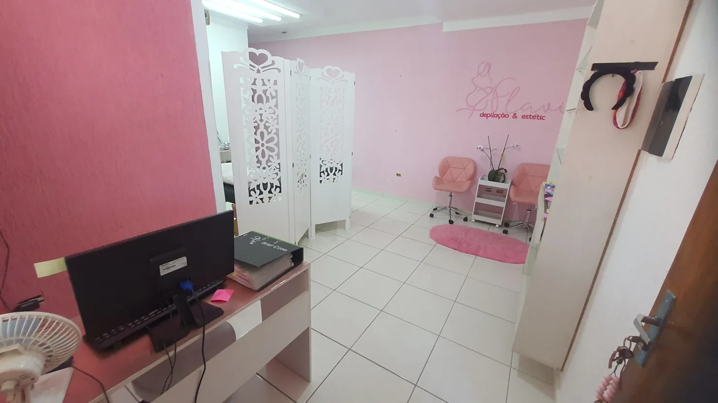 Imagem Apartamento à venda na avenida do Mombaça, Pindamonhangaba, SP