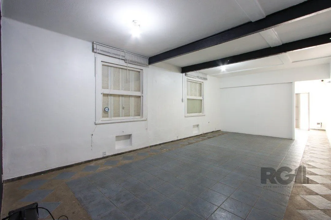 Imagem Loja com 129m² privativos