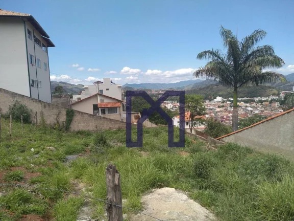 Imagem Terreno à venda, 432 m² por R$ 350.000,00 - Morro Chic - Itajubá/MG