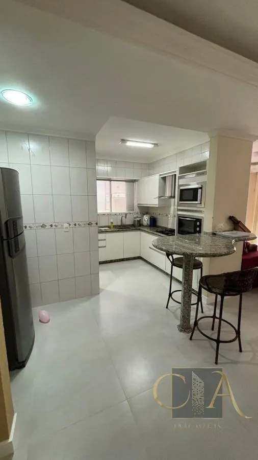 Imagem Apartamento para Temporada em Itapema, Meia Praia, 3 dormitórios, 1 suíte, 2 banheiros, 2 vagas