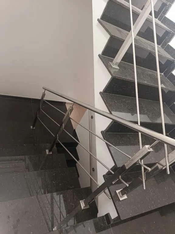 Imagem Sobrado com 118m², 2 Vagas, Vila Nair, São Paulo