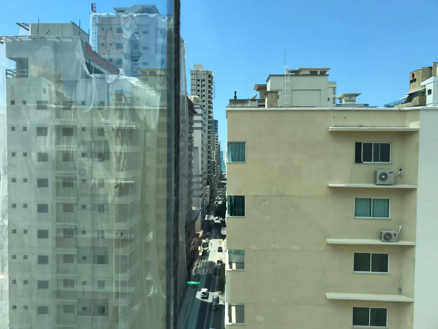 Imagem Apartamento para Venda em Itapema, Meia Praia, 3 dormitórios, 3 suítes, 4 banheiros, 2 vagas