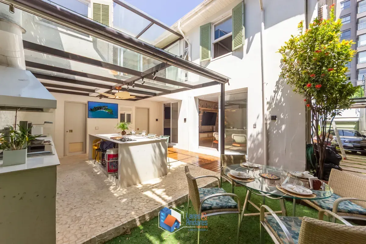 Imagem Casa para venda em Campo Belo com 3 quartos, sendo 2 suítes, 280m²