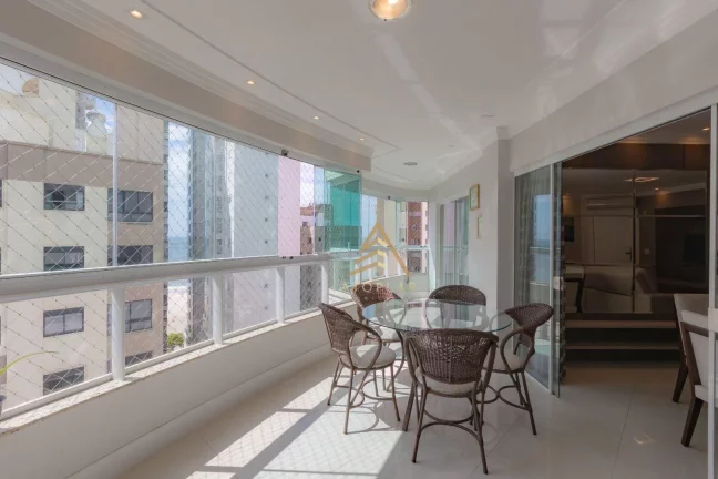 Imagem Apartamento com 3 dormitórios à venda, 131 m² por R$ 3.746.277,93 - Centro - Balneário Camboriú/SC