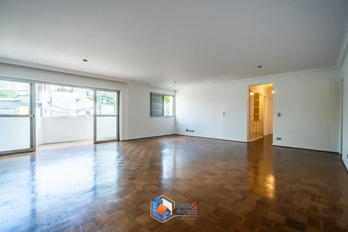 Imagem Apartamento para venda em Moema com 3 quartos, sendo 1 suíte, 145m²