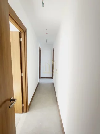 Imagem Lindo apartamento de alto padrão com três suítes gabinete varanda a venda no Horto Florestal