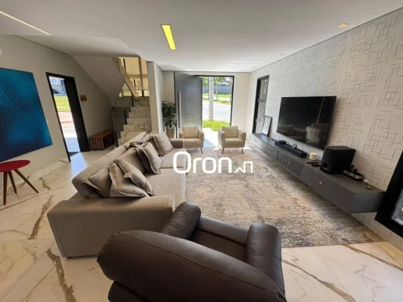 Imagem Sobrado à venda, 440 m² por R$ 3.300.000,00 - Jardins Capri - Senador Canedo/GO
