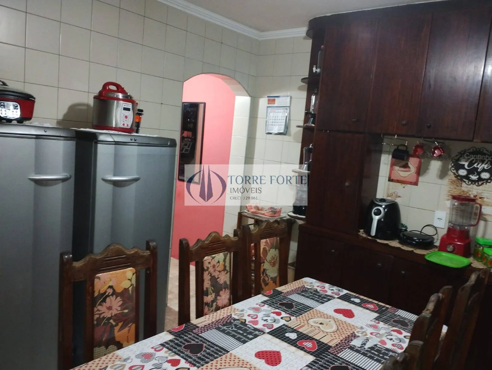 Imagem Casa Terrea com 2 dormitorios 2 vagas de garagem na Vila Cosmopolita.