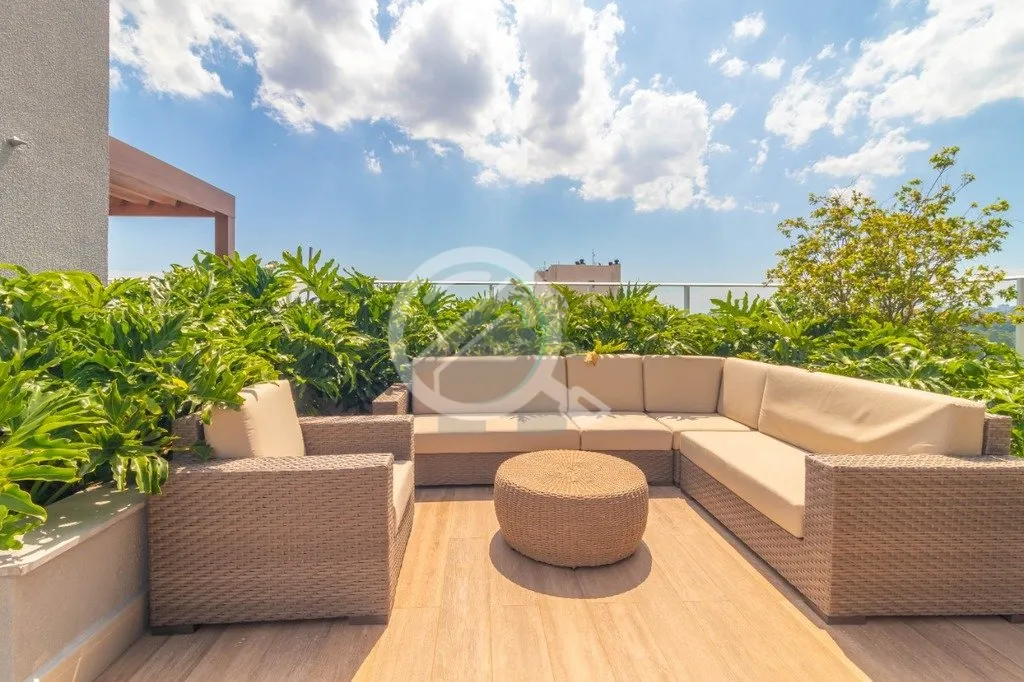 Imagem Loft com 27m² área privativa, fechadura eletrônica e 01 vaga de garagem. Localizado em uma regiã...