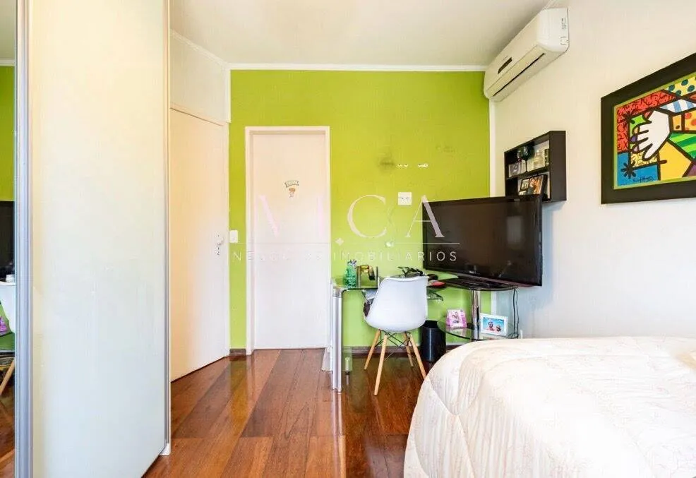 Imagem Alphaville SP, Oportunidade! 224m 4 quartos 2 vagas por R$ R$ 1.990.000