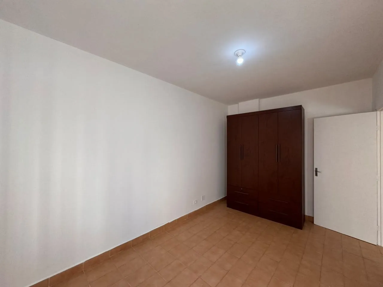Imagem Apartamento para Venda em Praia Grande, Caiçara, 1 dormitório, 1 banheiro, 1 vaga