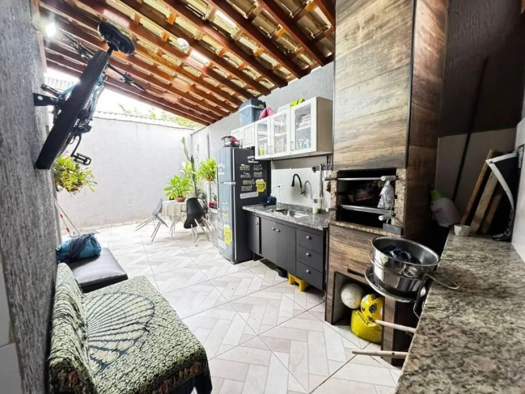 Imagem CASA COM 99,00 m² - SÍTIO DO CAMPO - PRAIA GRANDE SP