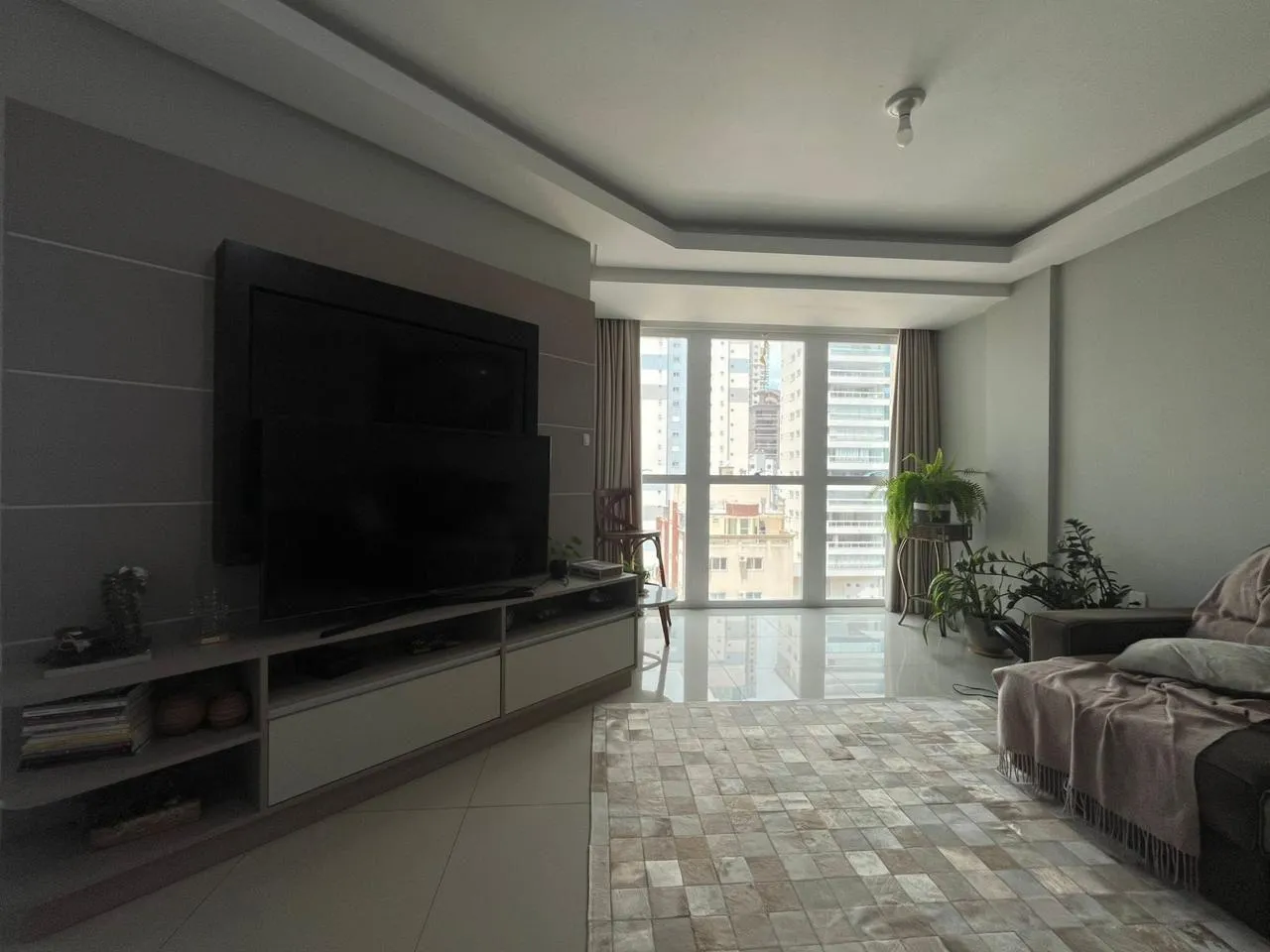 Imagem Apartamento à venda com 156m2 por R$ 2.500.000,00