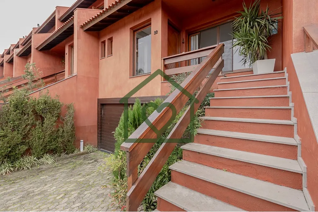 Imagem Descubra a sofisticação e o conforto em uma residência singular localizada na zona sul, no bairro...