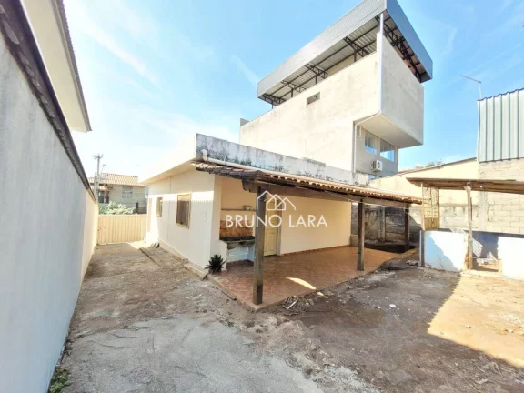 Imagem Casa disponível para locação no Centro - Igarapé/MG.