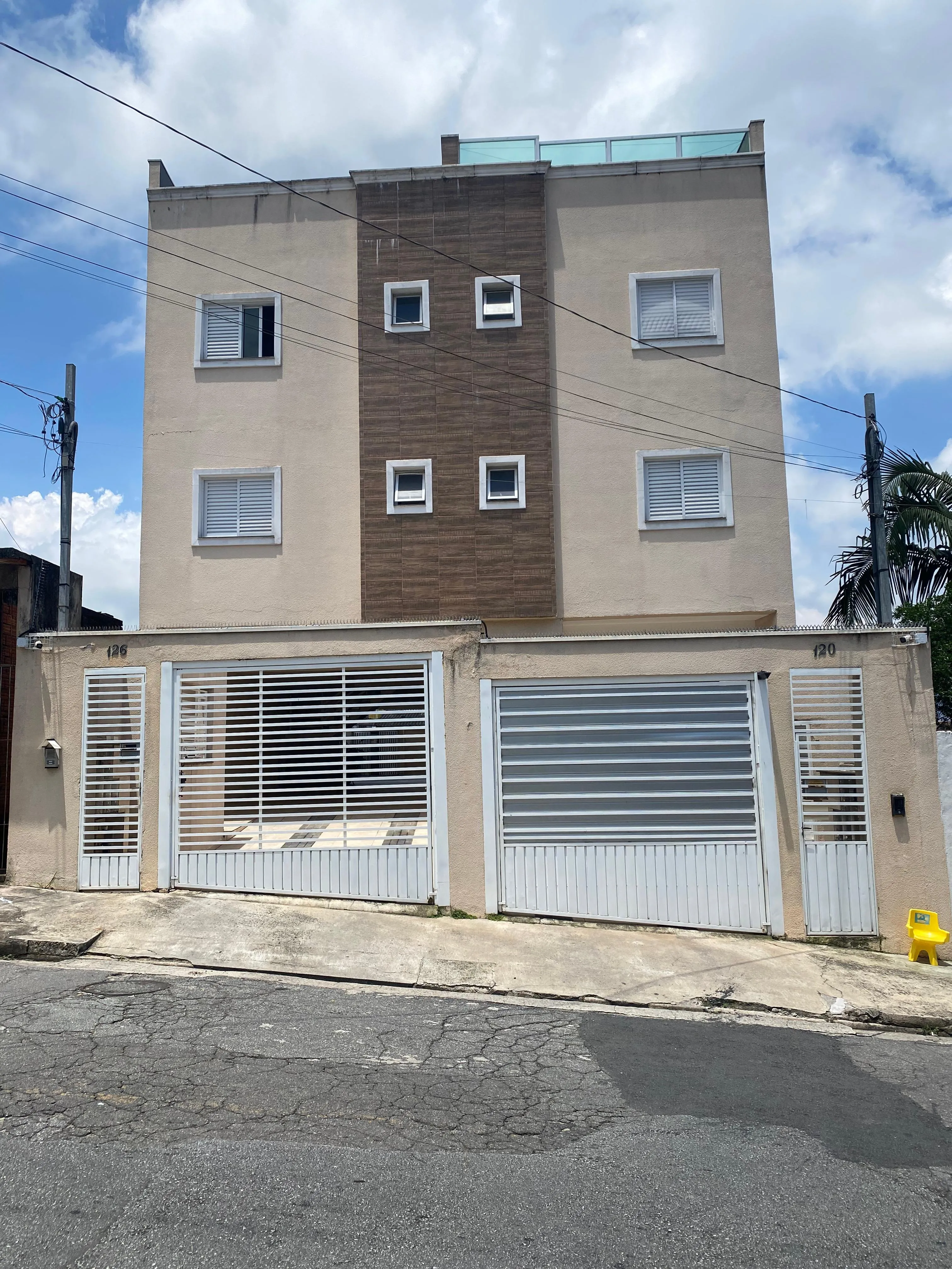 Foto do imóvel Imperdível: Apartamento à venda em cidade, bairro - 2 quartos, 1 sala, 1 banheiro, 1 vaga, 47m². em JARDIM SANTO ANDRÉ, SANTO ANDRÉ - SP