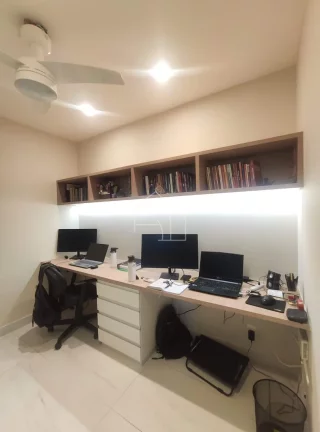 Imagem apartamento de 3 quartos sendo 1 suíte em Jardim Camburi na primeira quadra do mar