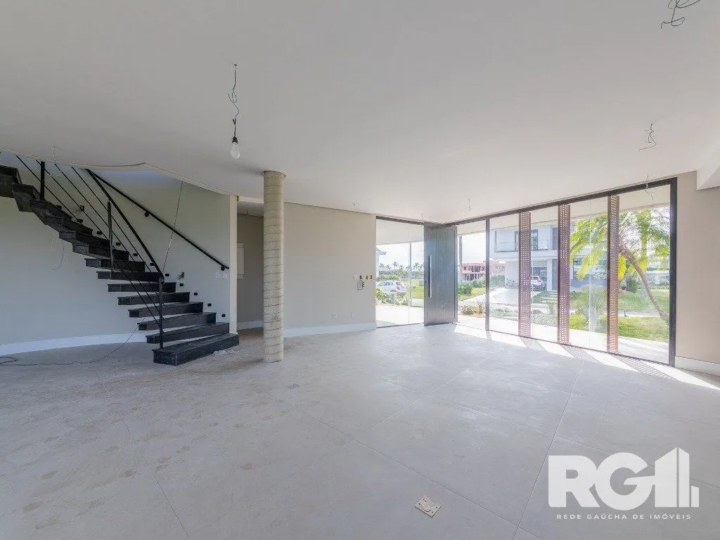 Imagem Casa de Condomínio em Sans Souci