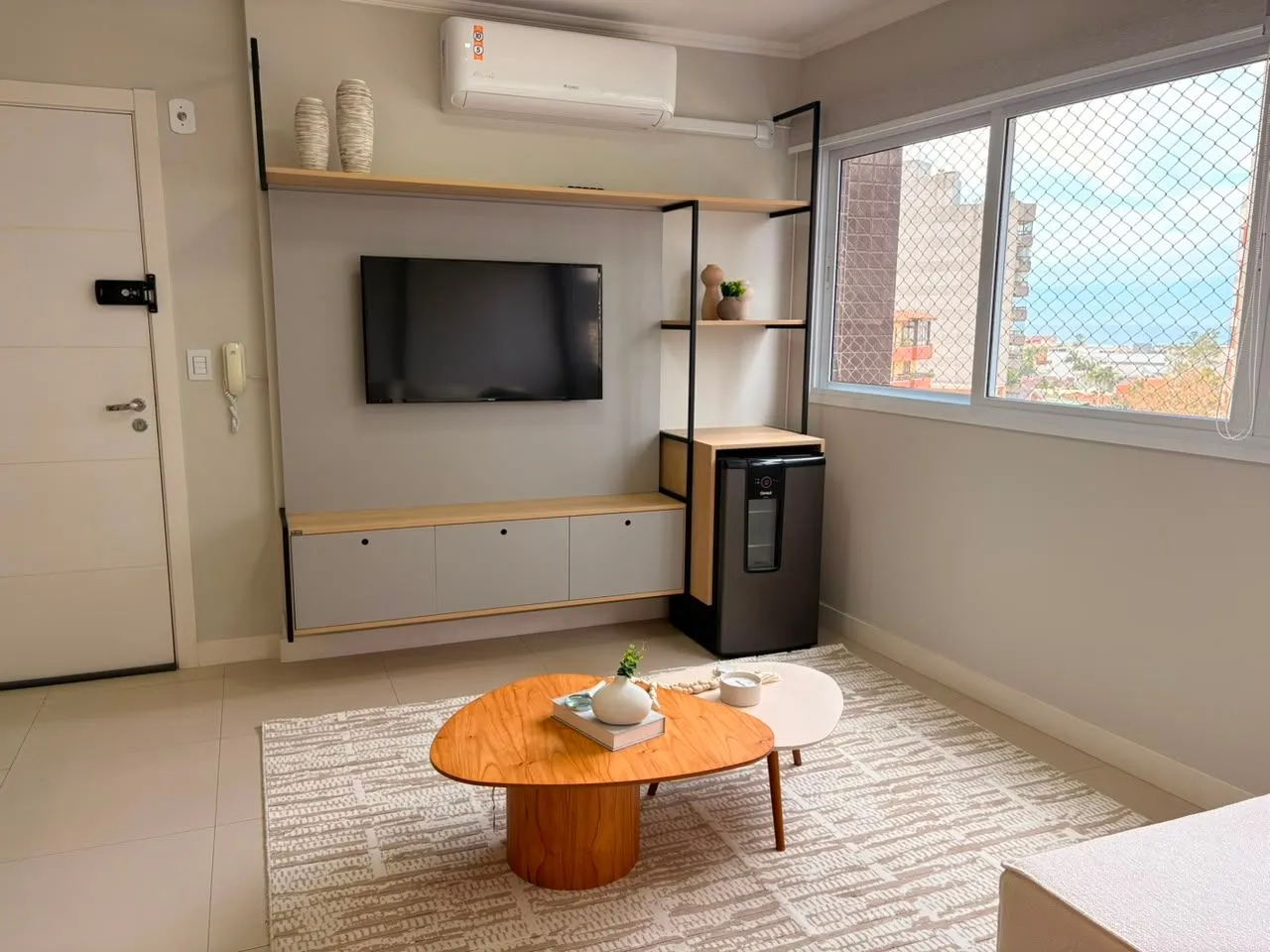Imagem Apartamento à venda em Torres, Predial, com 2 quartos, 73.11m2
