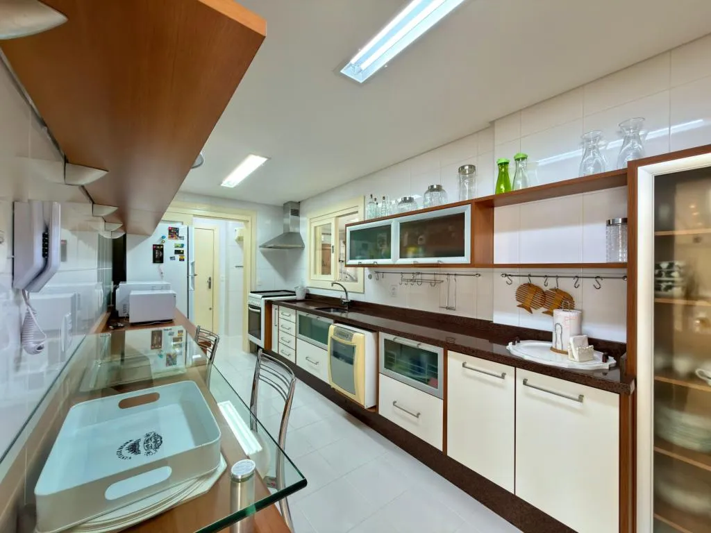 Imagem Apartamento 4 Dormitórios - Bairro Navegantes