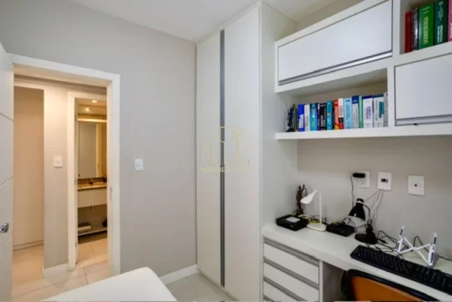 Imagem Apartamento amplo com três quartos varanda gourmet a venda na Graça