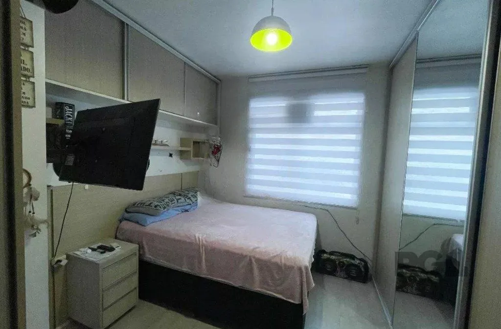 Imagem Casa 164m², 3 dormitórios, 3 vagas no bairro Jardim Carvalho