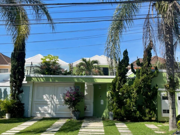 Imagem Casa de Condomínio com 4 Quartos à Venda, 230 m² em Recreio dos Bandeirantes - Rio de Janeiro