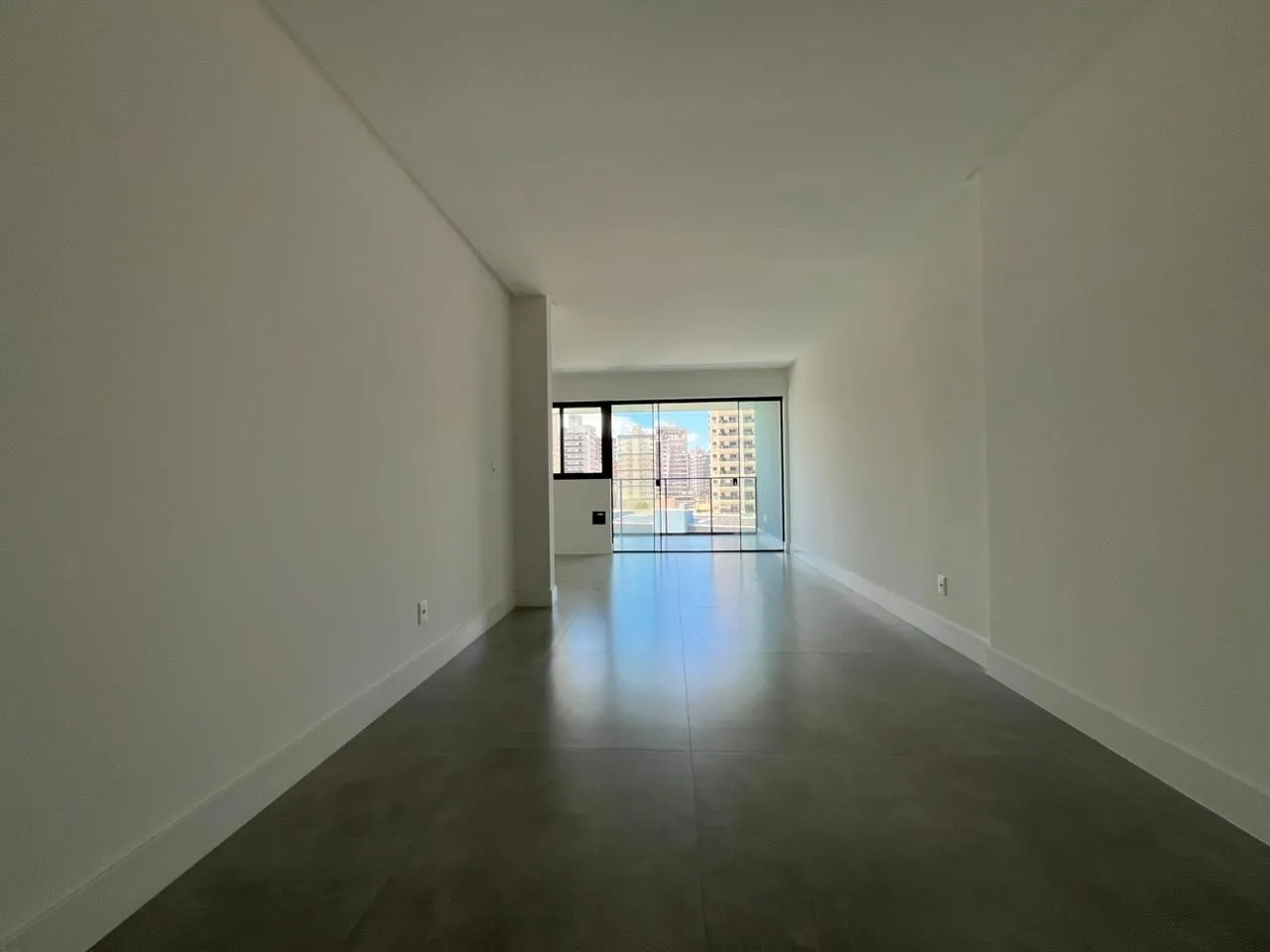 Imagem Apartamento com vista para o mar à venda com 132m2 por R$ 2.900.000,00