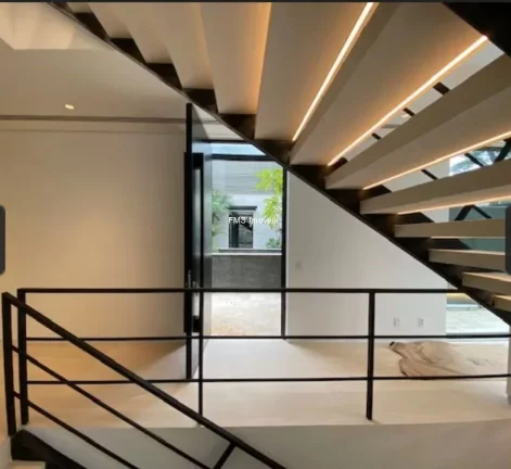 Imagem Luxuosa Casa em Condomínio à Venda ou Locação em São Paulo-SP, Planalto Paulista 3 Quartos, 3 Suítes, 4 Salas, 5 Banheiros, 5 Vagas, 636m².