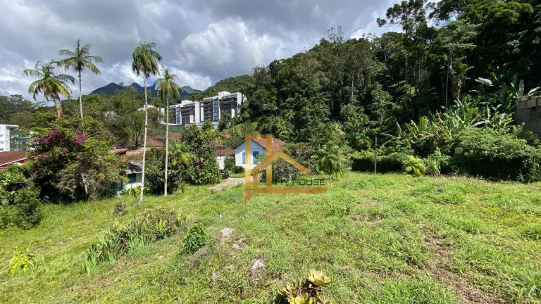 Imagem Terreno para investidores - incorporadores no Bairro do Alto - R$4.800.000,00 Não aceita permuta.
