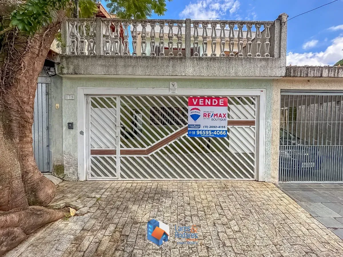 Imagem Casa para venda em Vila Marari com 3 quartos, sendo 2 suítes, 180m²