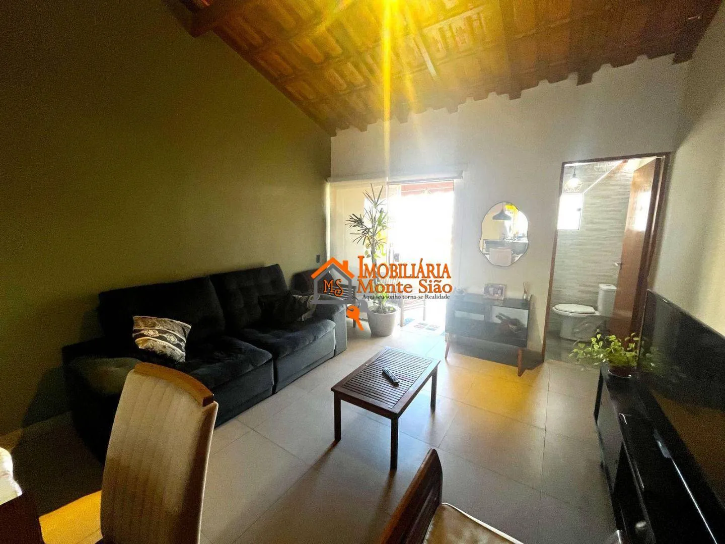 Imagem Sobrado com 3 dormitórios à venda, 210 m² por R$ 550.000,00 - Vila Rio de Janeiro - Guarulhos/SP