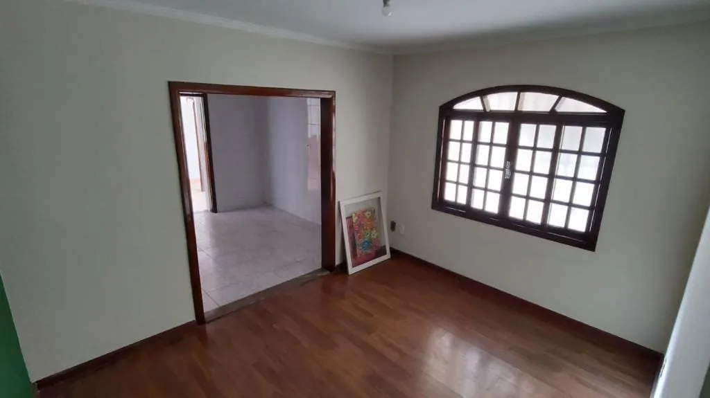 Imagem Casa à venda 3 Quartos, 2 Vagas, 125M², Vila São Geraldo, Taubaté - SP