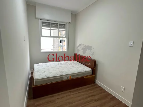 Imagem Apartamento à venda com 55m², 2 quartos, 1 banheiro, vista mar por R$399.000,00 no Embaré em Santos
