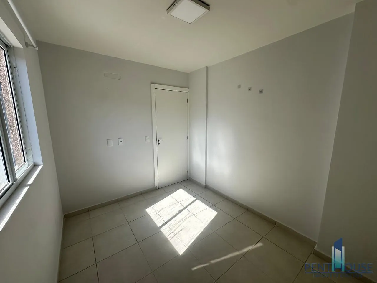 Imagem Apartamento Zona Central para Venda em Itapema, ALTO SÃO BENTO, 2 dormitórios, 1 banheiro, 1 vaga