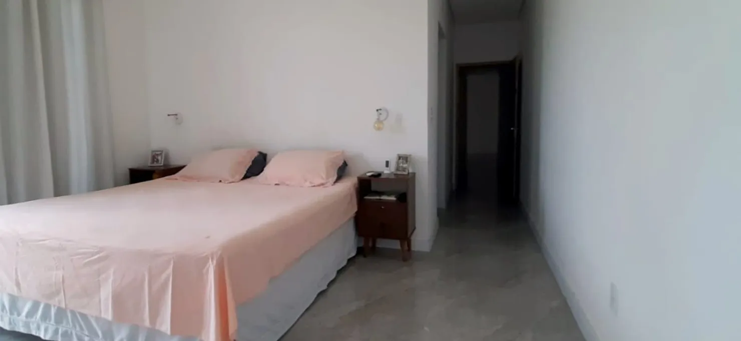 Imagem Casa à venda 3 Quartos, 3 Suites, 4 Vagas, 489M², Village Mantiqueira, Guaratinguetá - SP